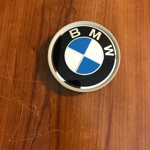BMW wheel center hub cap